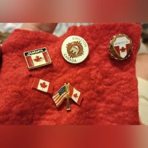 5 Vintage Canada Pins